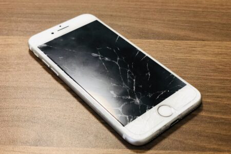 リペガレ通信【iphone7 画面割れ修理】